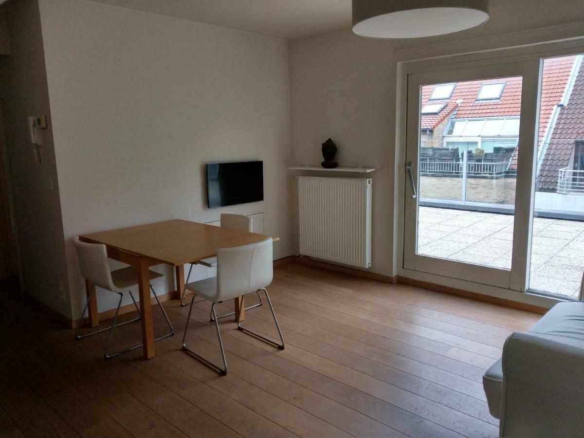 Rooftop Apartment With Terras - Top Location Кноке-Хайст Екстериор снимка
